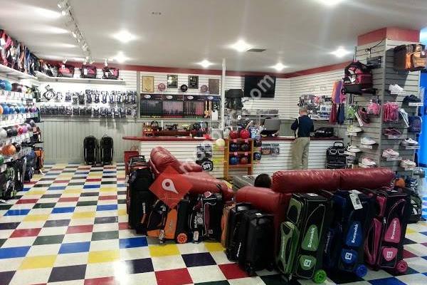 Tom Carter's Pro Shop and Training Center