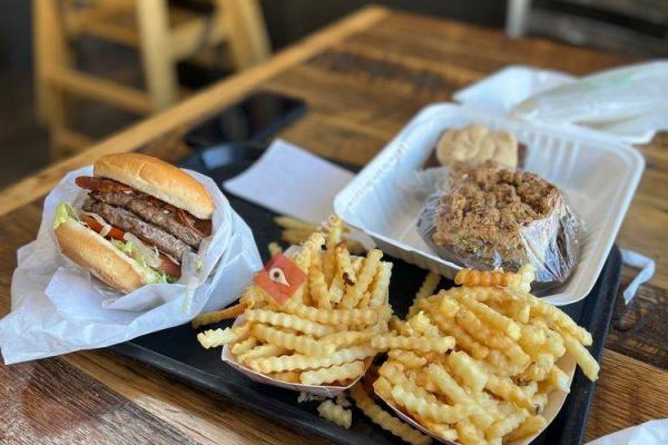 Toni's 24 HR Restaurant