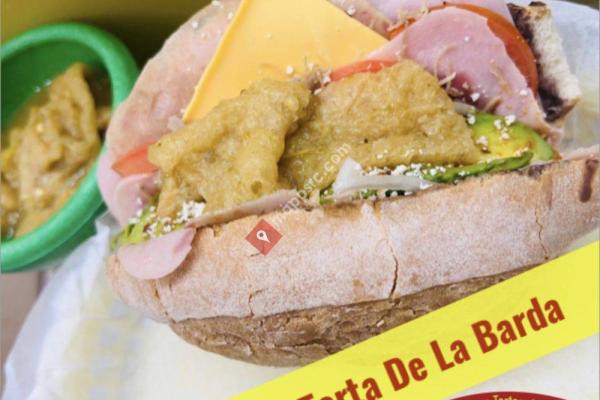 Tortas De La Barda Titos