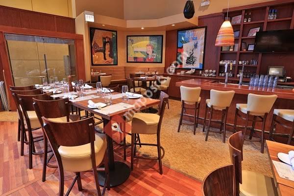 Townhouse Restaurant & Wine Bar