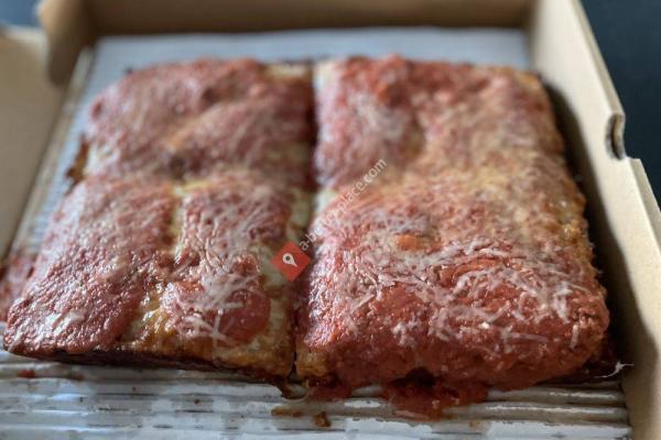 Transplant Detroit Style Pizza