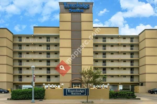 Travelodge by Wyndham Suites Virginia Beach Oceanfront