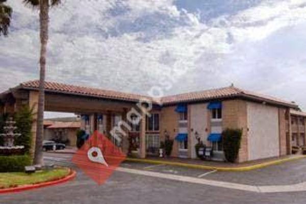 Travelodge Orange County Airport/ Costa Mesa