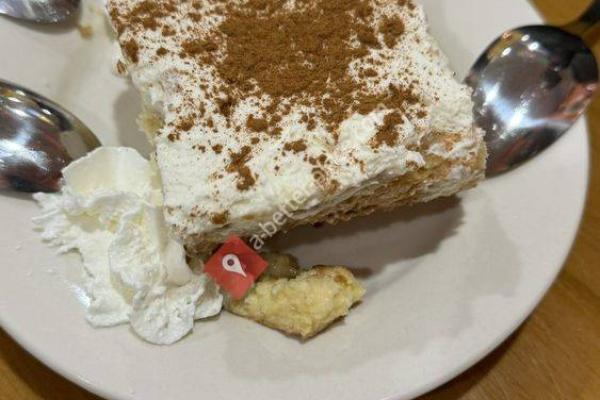 Tres Hermanos Taqueria