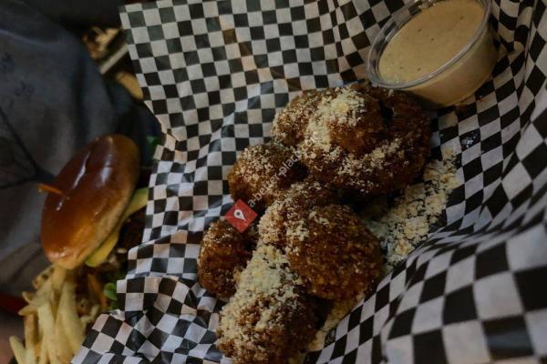 Tukee's Sports Grill