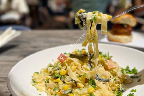 Twisted Laurel Downtown