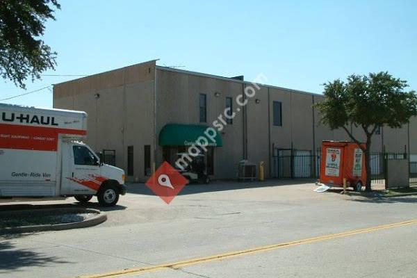 U-Haul Storage at Country Club-Carrollton