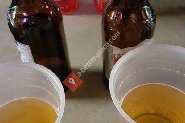 Underground Bar & Grill