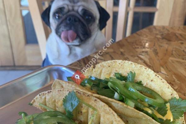 Uptowner Pub & Patio