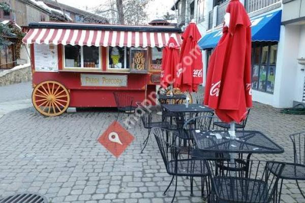 Vail Village Popcorn Wagon