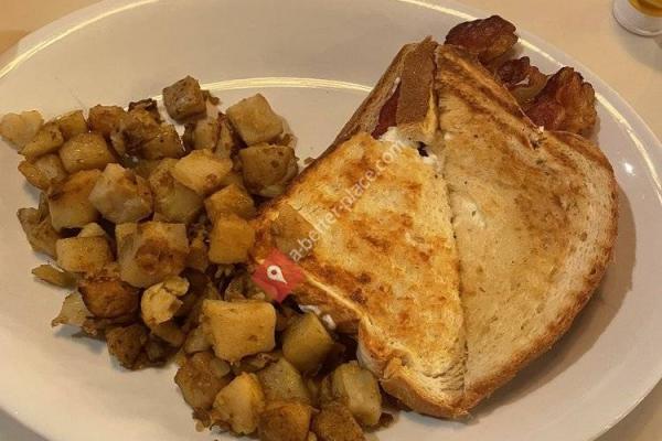 Valerie’s Scratch Kitchen