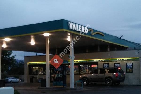 Valero Corner Store