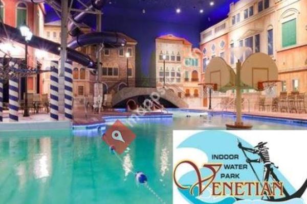 Venetian Waterpark at Holiday Inn Hotel Maple Grove/Arbor Lakes