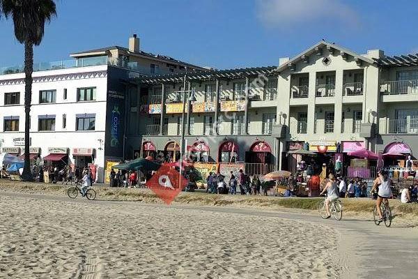 Venice Beach Freakshow