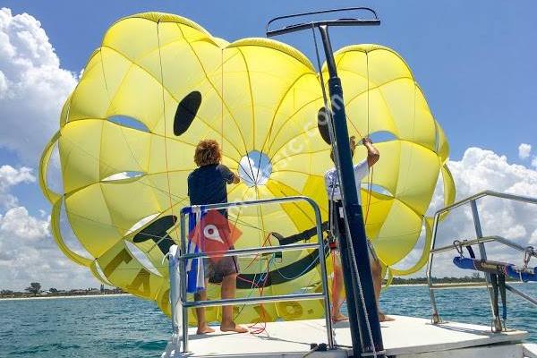 Venice Parasailing