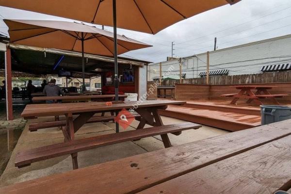 West Alabama Ice House