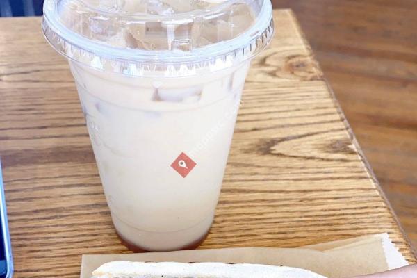 White Horse Coffee & Creamery