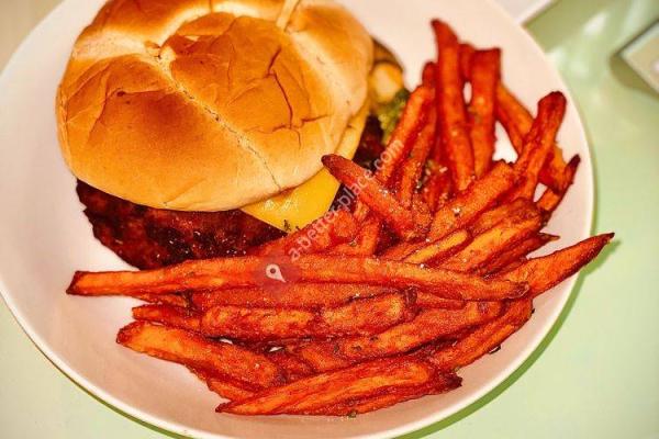 Wisdom's Vegan Bakery & Cafe