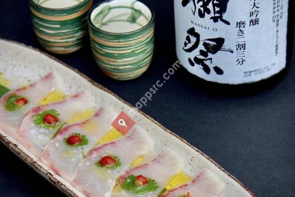 Yuzu Japanese Sushi Bar