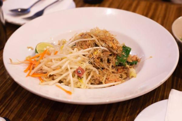 Zen Yai Thai Restaurant