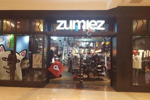 Zumiez