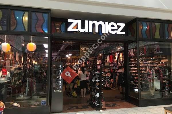 Zumiez